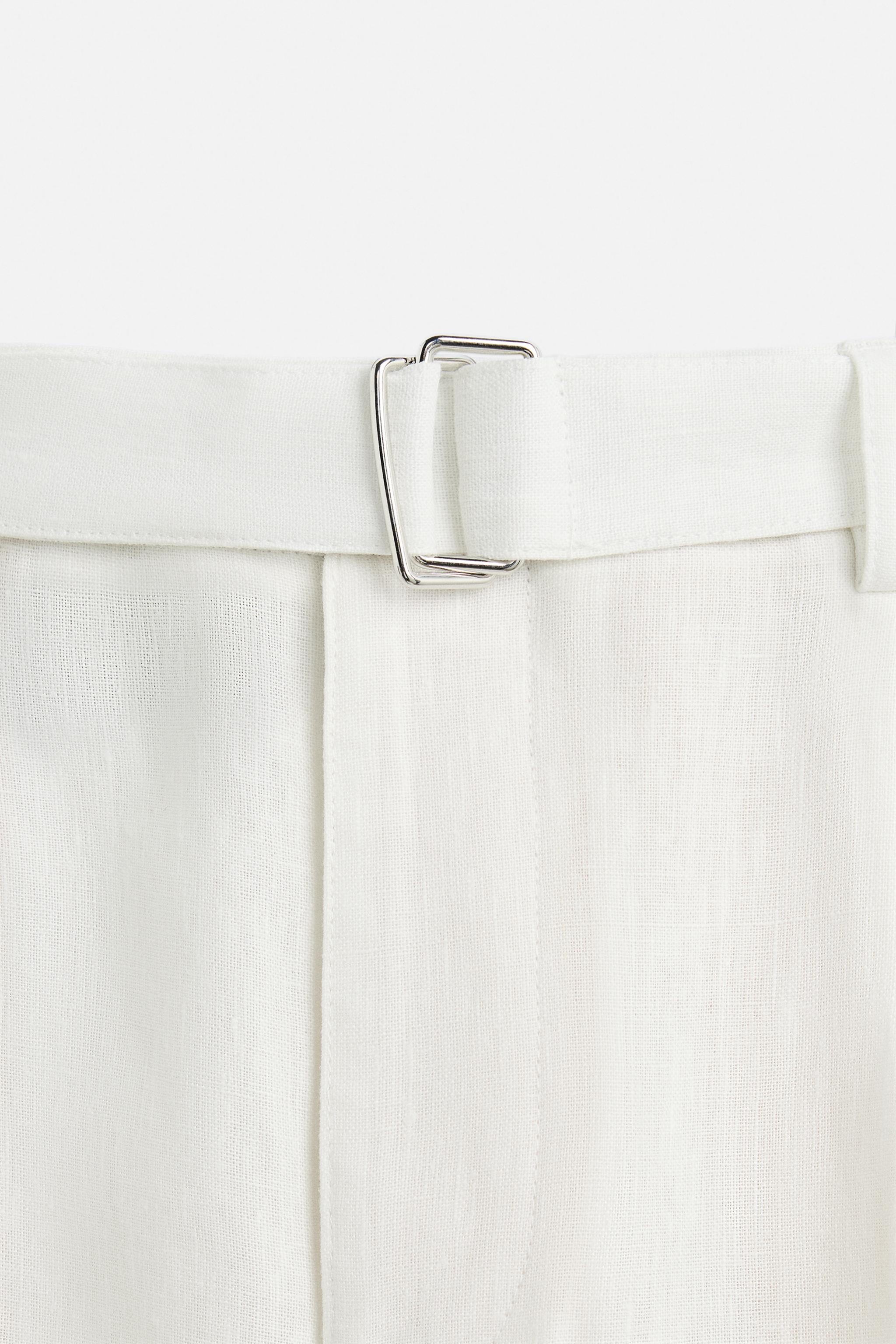 100% LINEN BELTED SHORTS